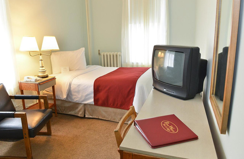 Guest room at Penn Wells Hotel & Lodge.