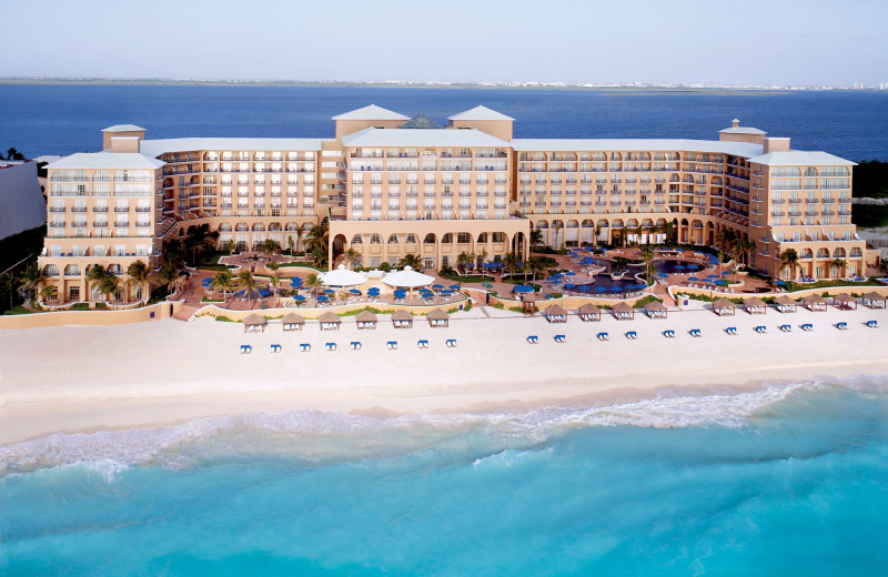 Exterior view of Ritz-Carlton Cancun.