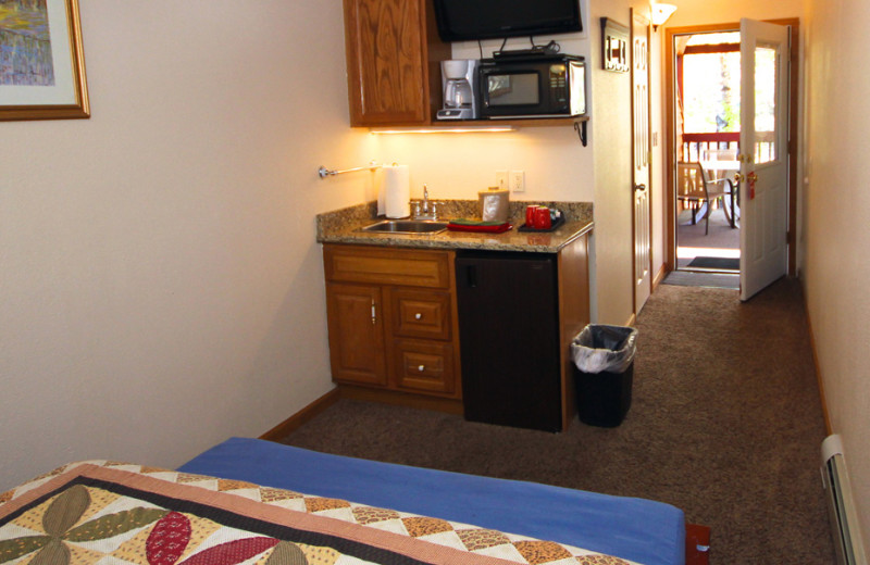 Guest room at Streamside on Fall River.
