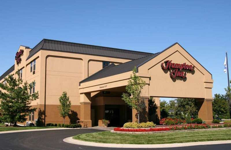 Exterior view of Hampton Inn Midland.