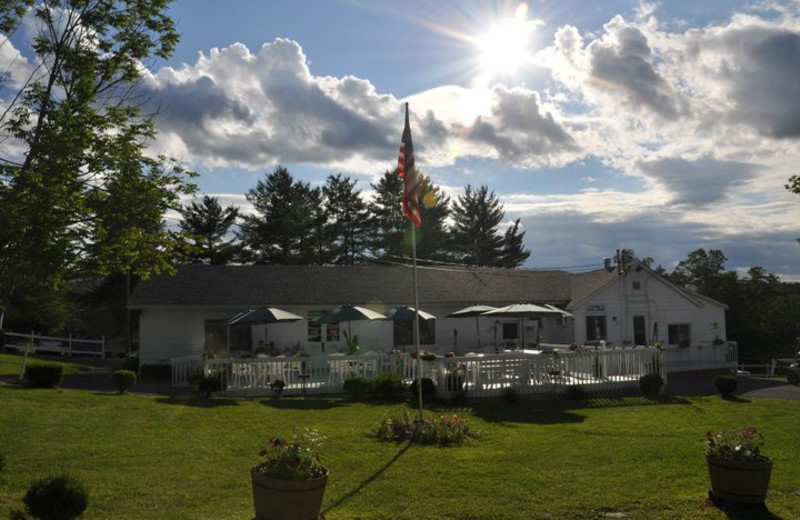 Exterior inn view at Gavin's Irish Country Inn.