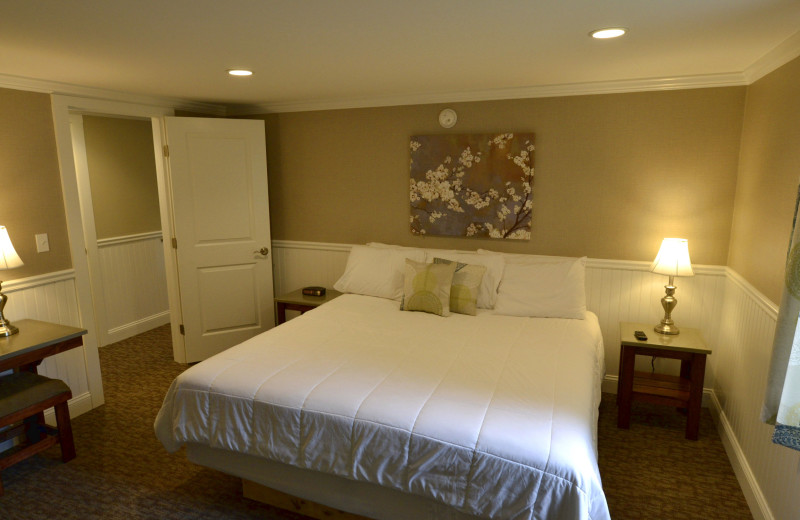 Guest bedroom at The New England Inn & Lodge.