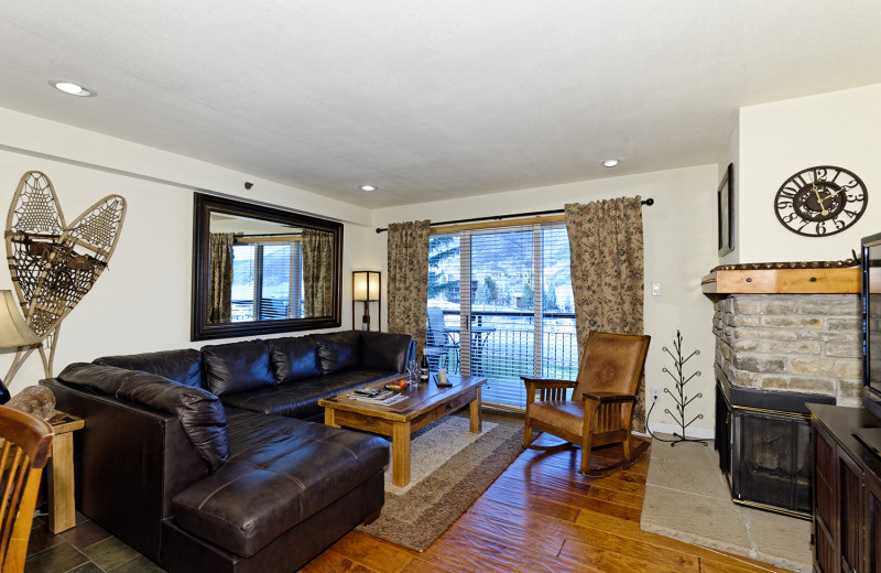 Guest living room at The Crestwood.