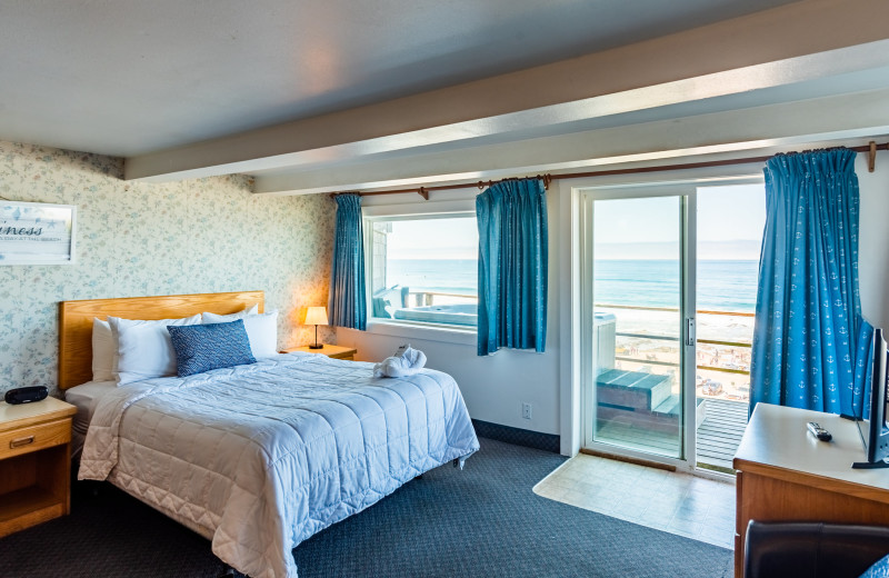 Guest room at Seagull Beachfront INN.