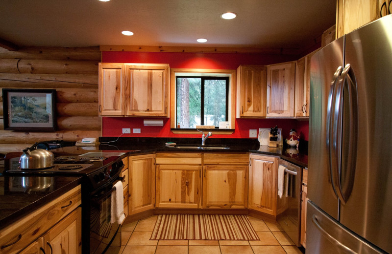 Cabin kitchen at Natapoc Lodging.