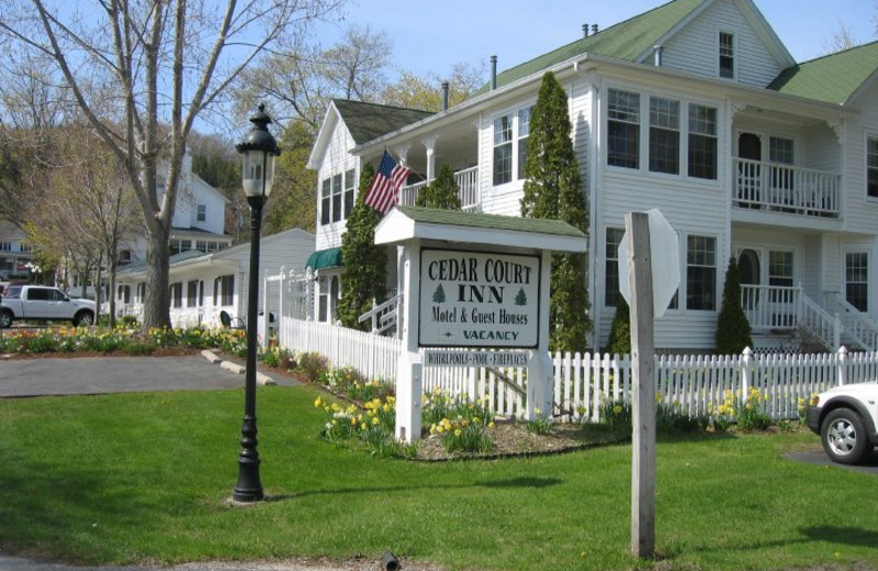 Exterior view of Cedar Court Inn.