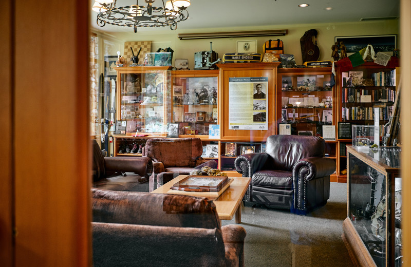 Lounge at CMH Bugaboos Lodge.