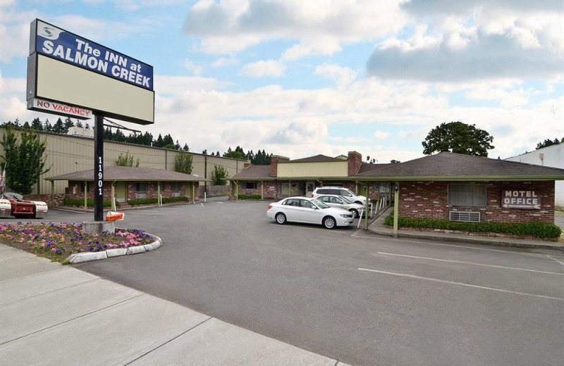 Exterior view of Salmon Creek Motel.