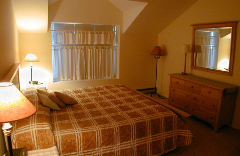 Rental bedroom at Lake Placid Accommodations.