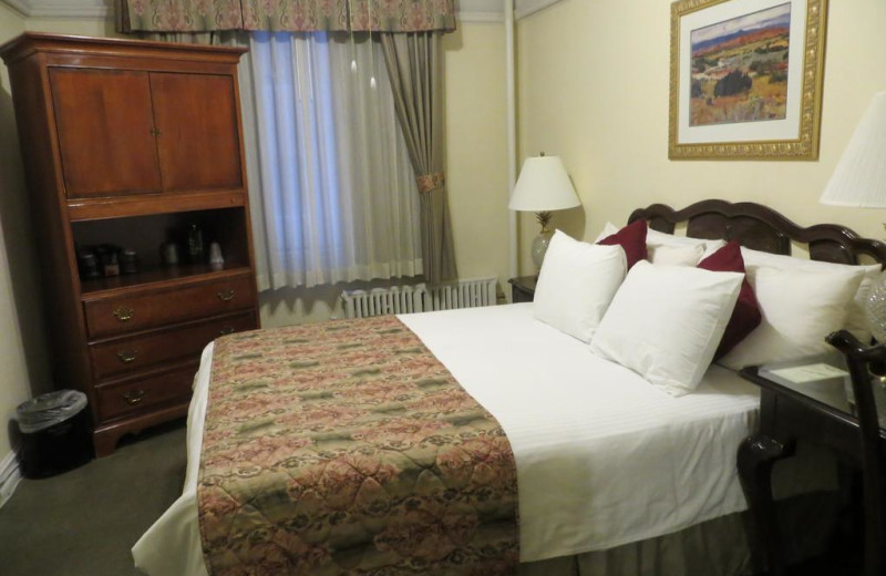 Guest room at Hotel San Carlos.