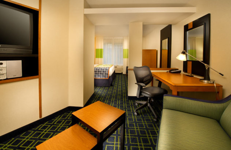 King Suite at Fairfield Inn Manassas