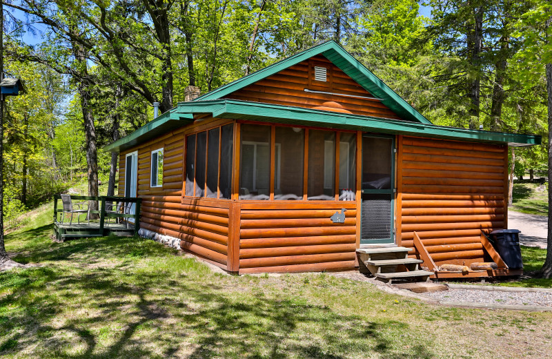 Cabin exterior at Kohl's Resort.