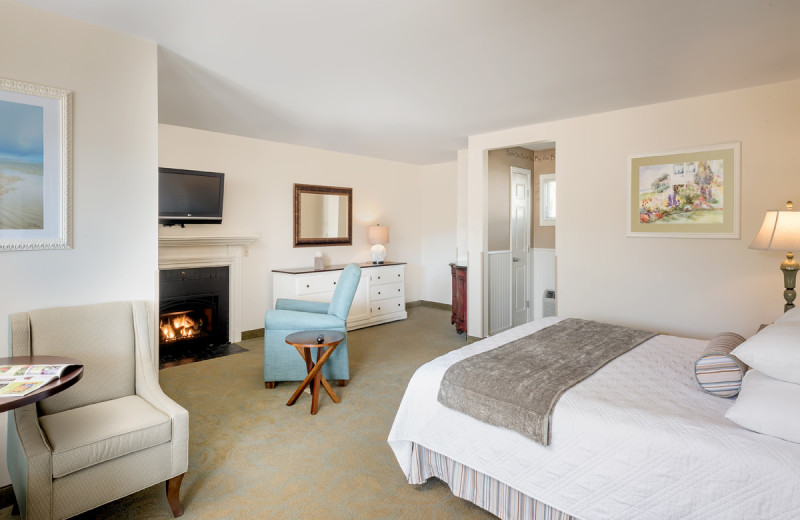 Guest room at Anchorage by the Sea.