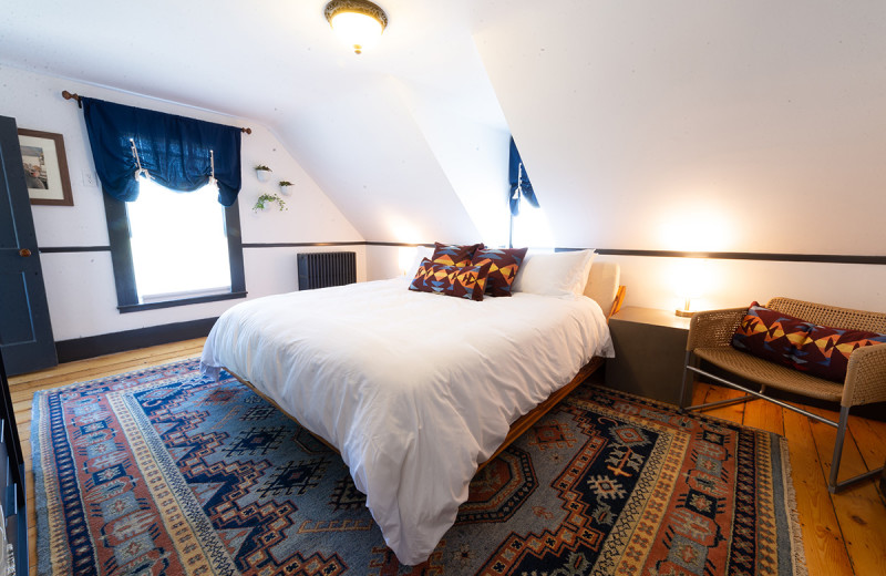 Guest room at Addison Choate.