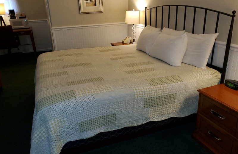 Guest room at Cedar Crest Inn.