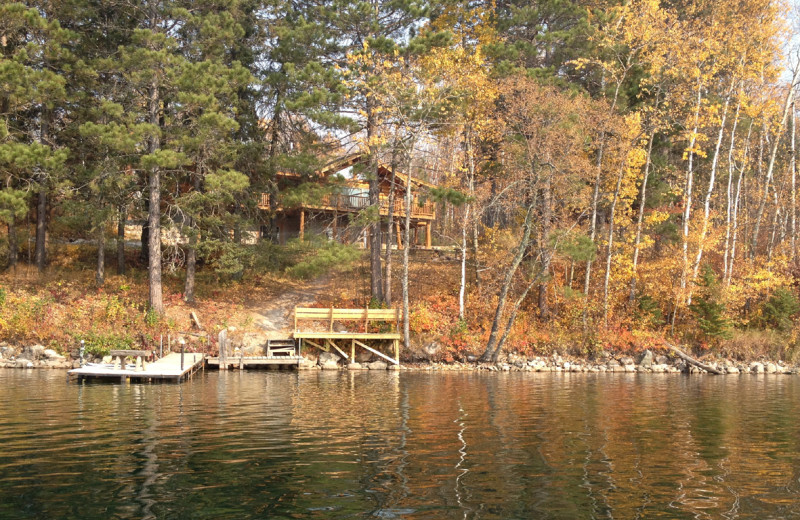 Cabin exterior view of Buckhorn on Caribou Lake.