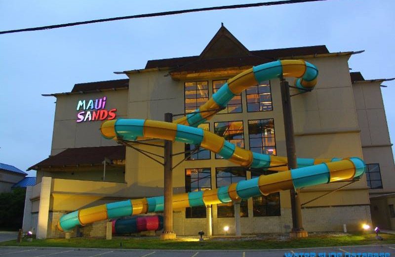 Exterior view of Maui Sands Resort & Indoor Waterpark.