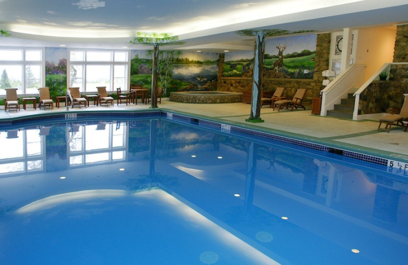 Indoor pool at Mountain View Grand Resort.