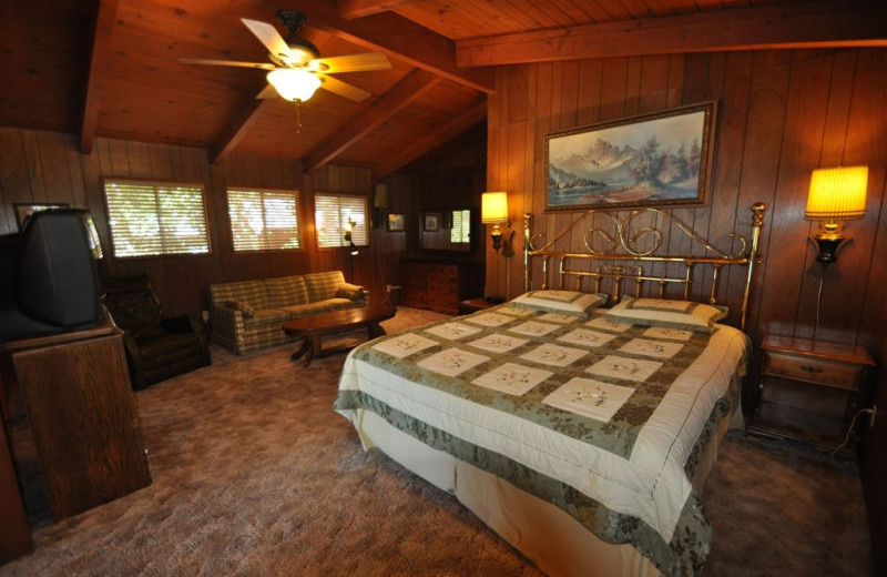 Rental bedroom at Yosemite Region Resorts.