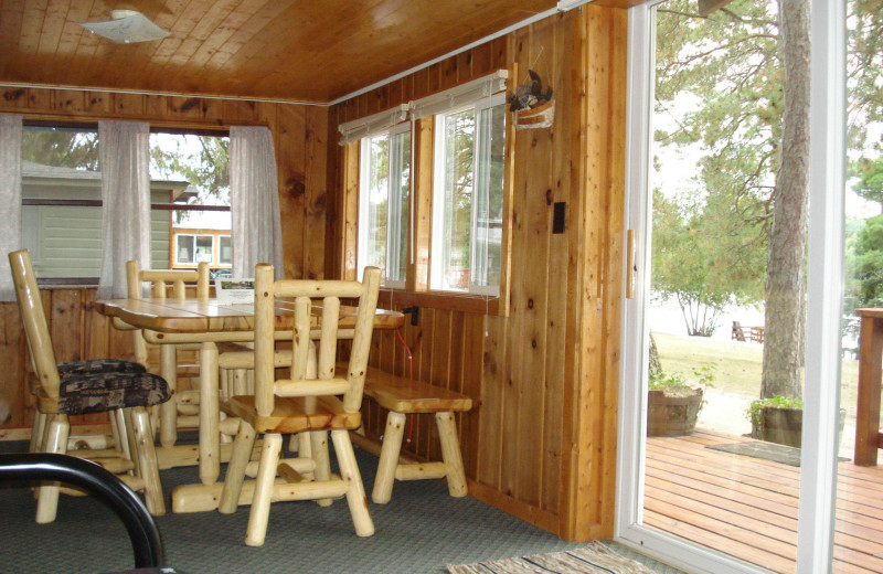 Cabin dining room at Moore Springs Resort.