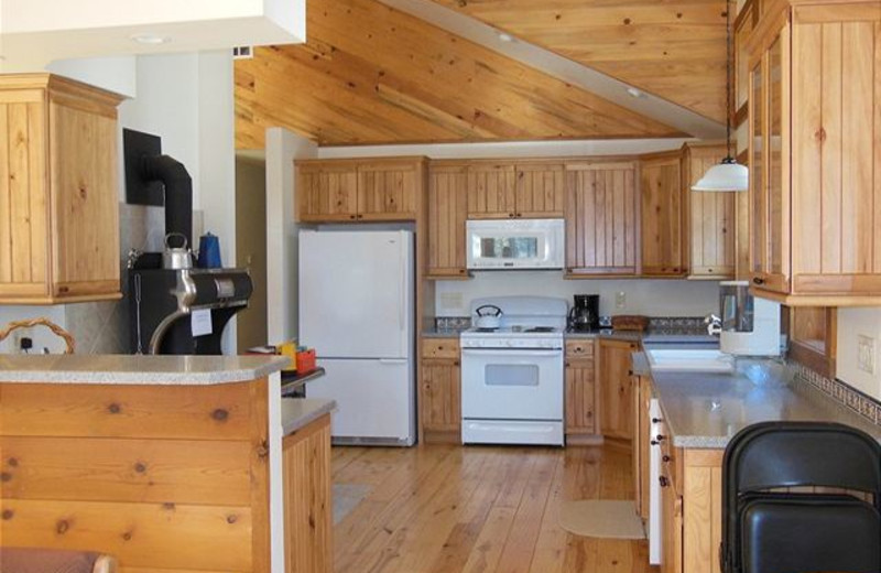 Cabin kitchen at Idaho Cabin Keepers.