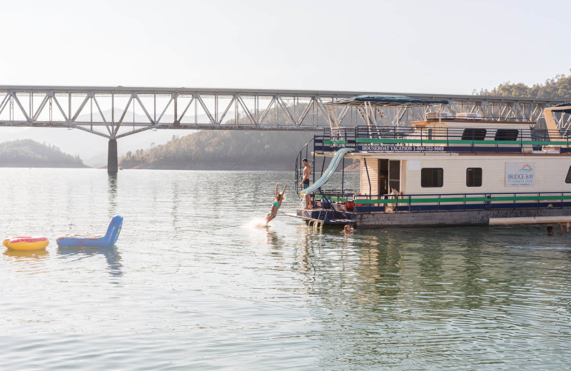 Houseboat at Bridge Bay Resort 