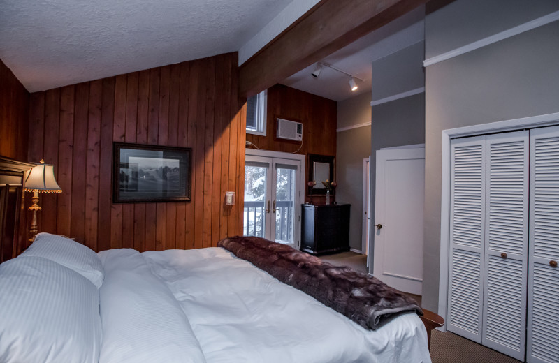 Executive suite bedroom at Kandahar Lodge.