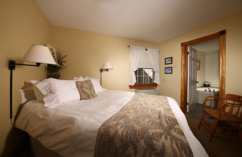 Guest bedroom at Kettle Creek Inn & Restaurant.