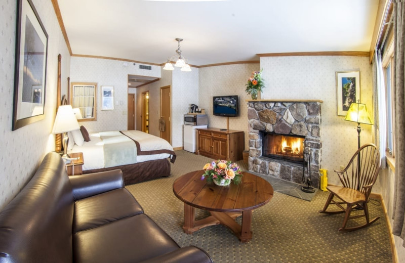 Guest room at Golden Arrow Lakeside Resort.