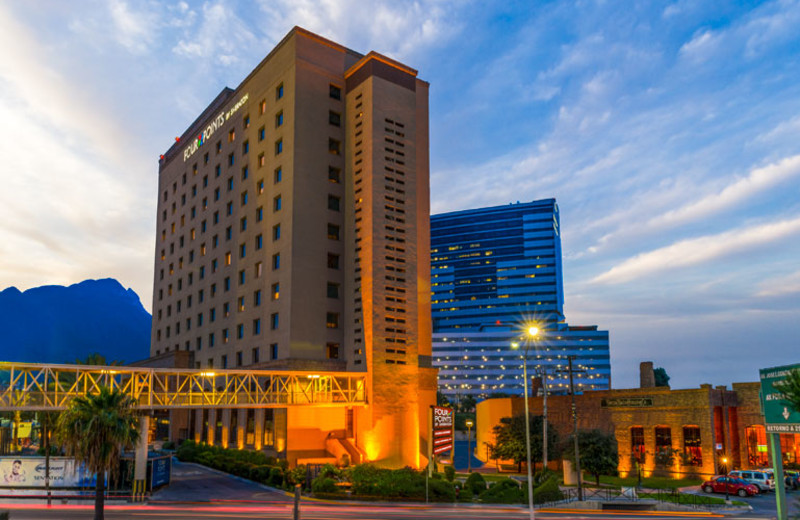 Exterior view of Four Points by Sheraton Galerias Monterrey.