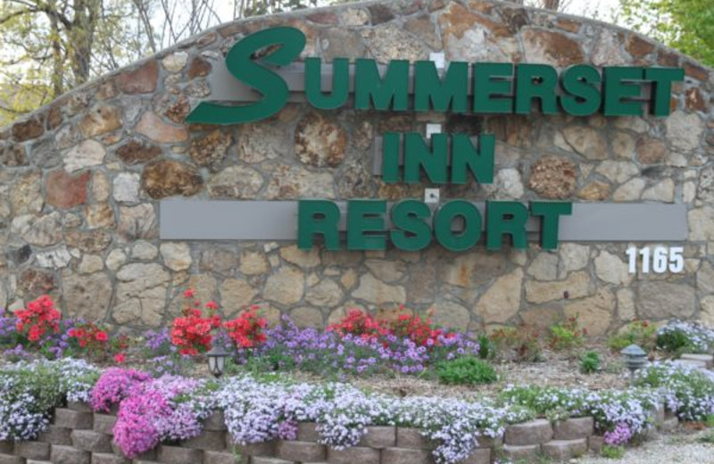 Entrance to Summerset Inn Resort