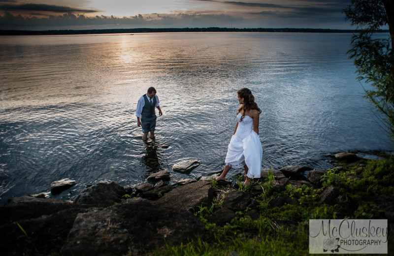 Weddings at Gran-View On The River.