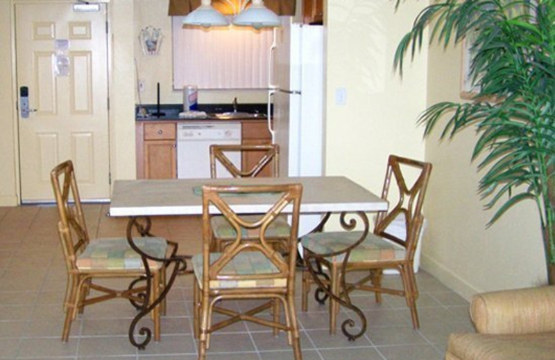 Unit dining room at Vistas on the Gulf.