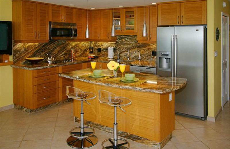 Vacation rental kitchen at Maui Vacation Rentals.