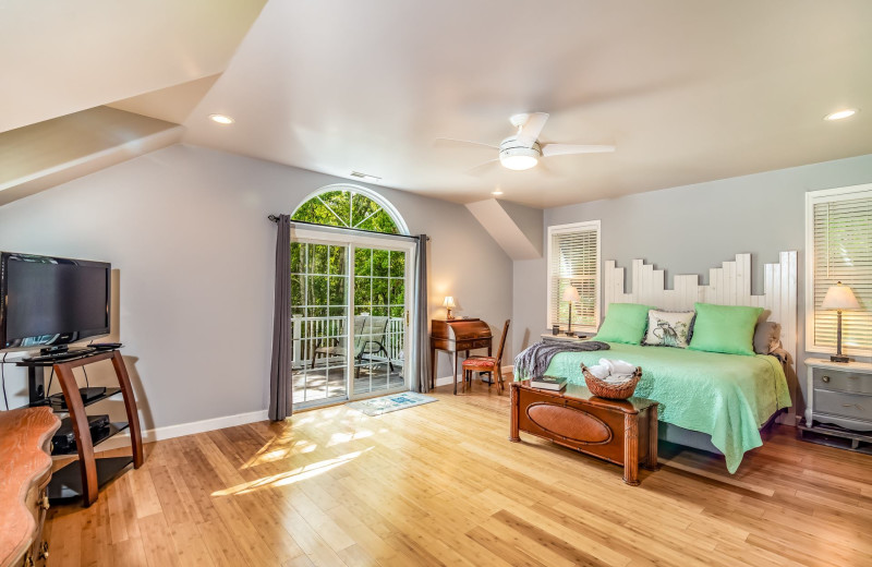 Rental bedroom at Pawleys Island Realty.