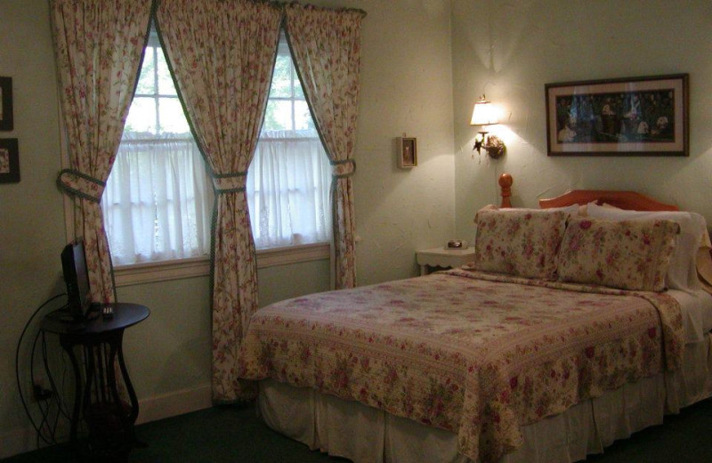 Guest room at Piety Hill Cottages.