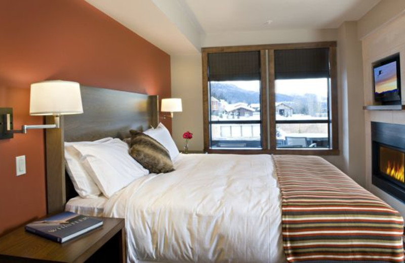 Guest bedroom at Evolution Whistler.