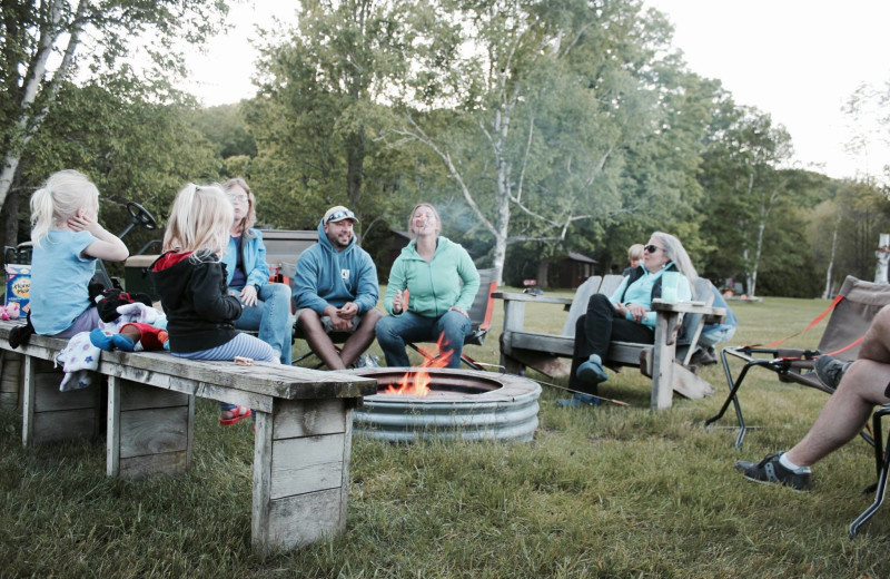 Reunions at Fisher's Lakeside Cottages.