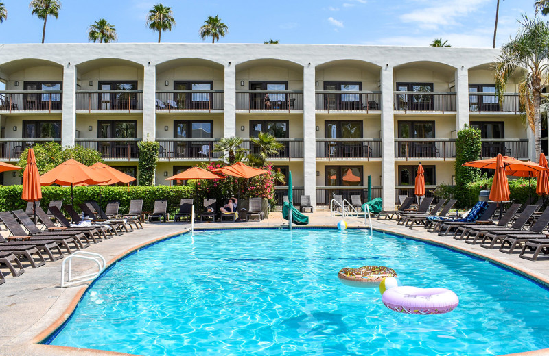 Outdoor pool at Palm Mountain Resort 