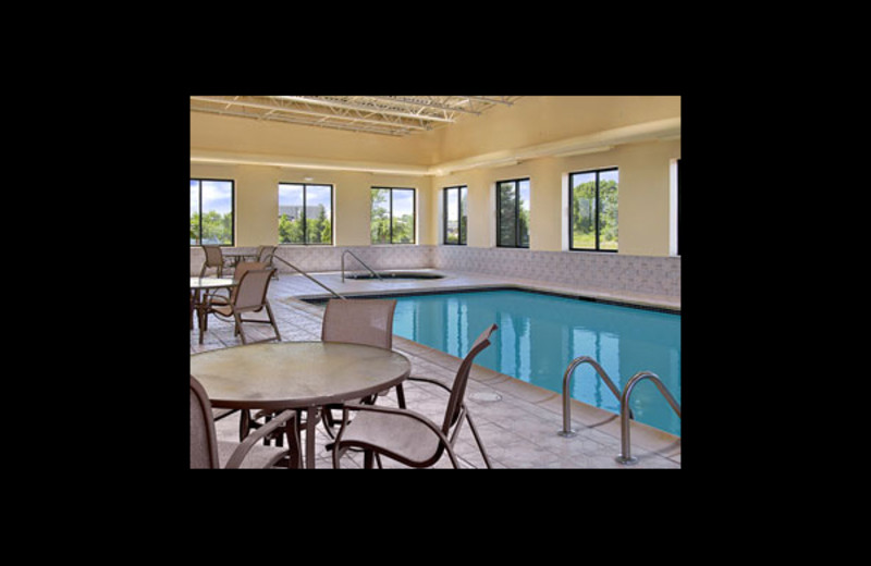 Indoor pool at Baymont InnSuites Flint.