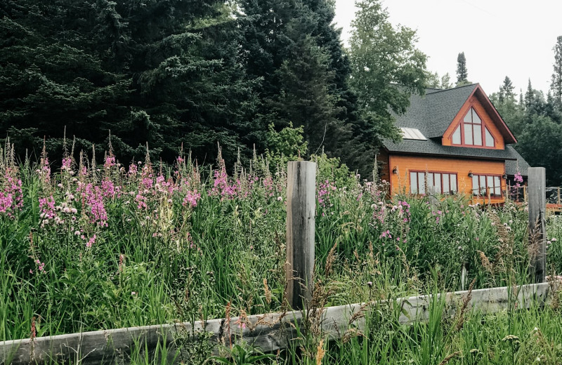 Home exterior at Cascade Lodge.