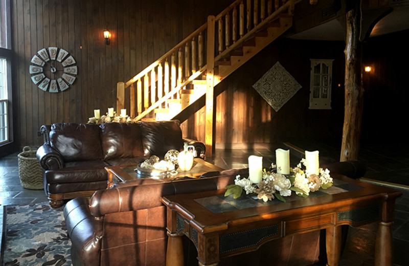 Treehouse interior at White Oak Lodge 