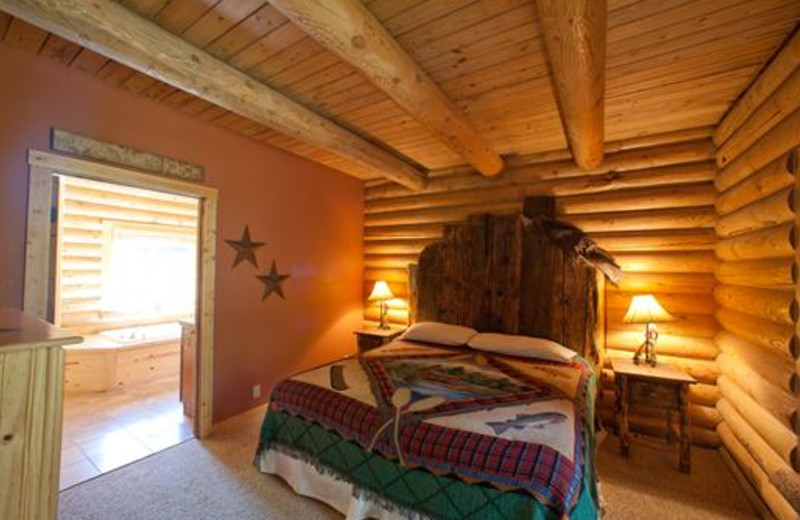 Guest bedroom at Ponds Lodge.