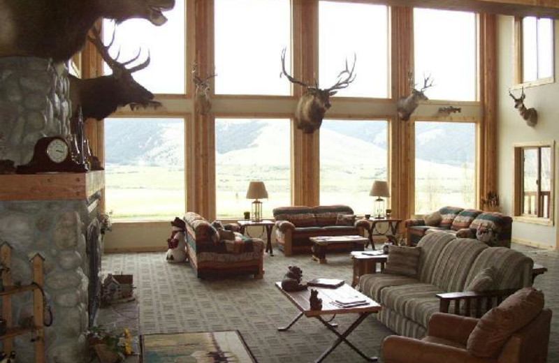 Lobby area at Montana High Country Lodge.