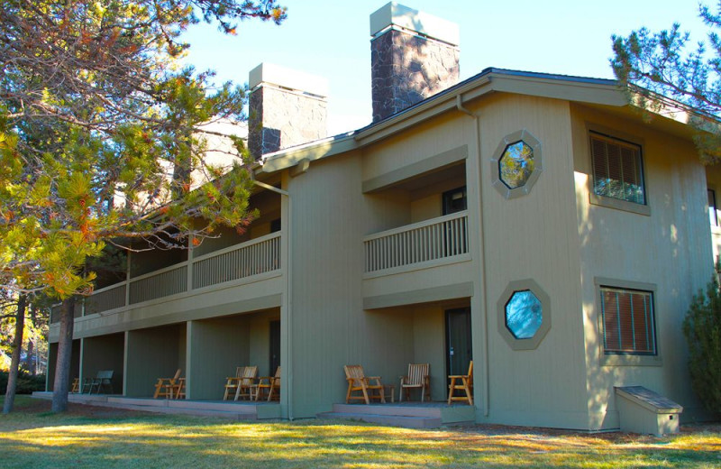 Exterior view of The Pines at Sunriver.