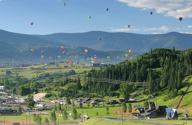 Hot air balloons near Rabbit Ears Motel.