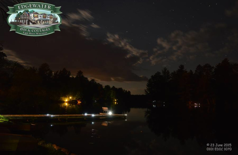 Night time at Edgewater Inn & Cottages.