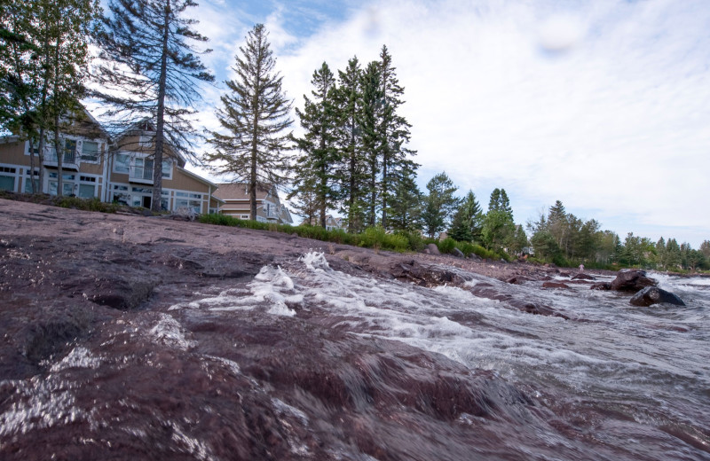 Exterior view of Larsmont Cottages On Lake Superior.