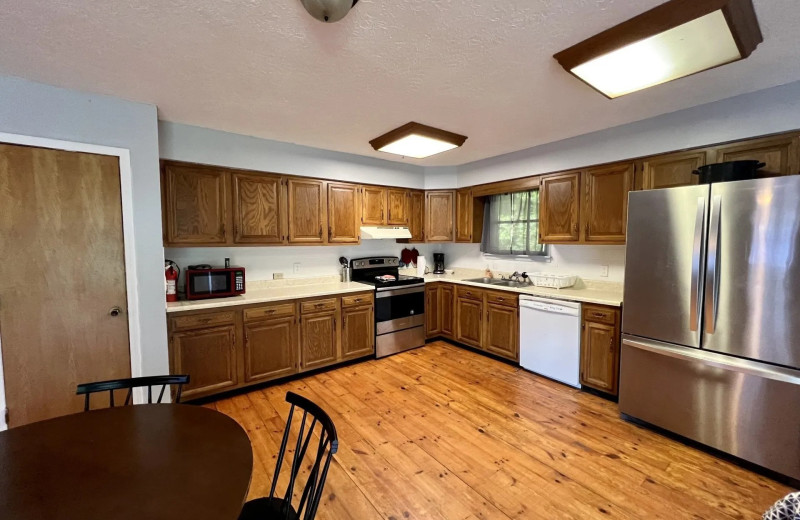 Guest kitchen at Copper John's Resort.