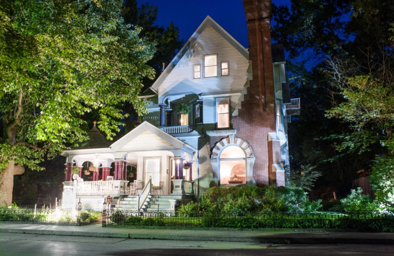 Exterior view of Market Street Inn.